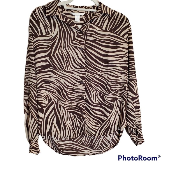 HM Size 4 Woman's Tiger Print Sheer  Button Down Blouse - Picture 1 of 6